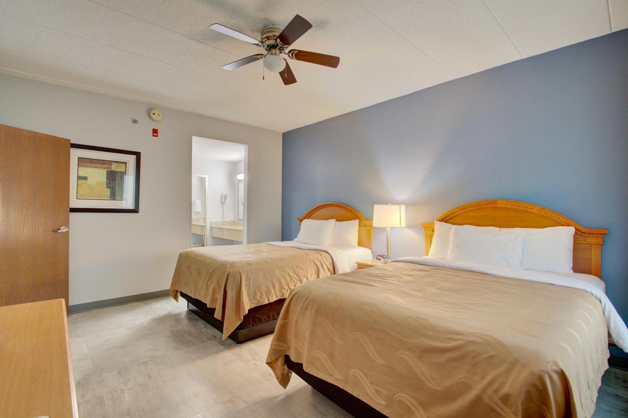 Quality Inn & Suites Cvg Airport Erlanger Exteriör bild