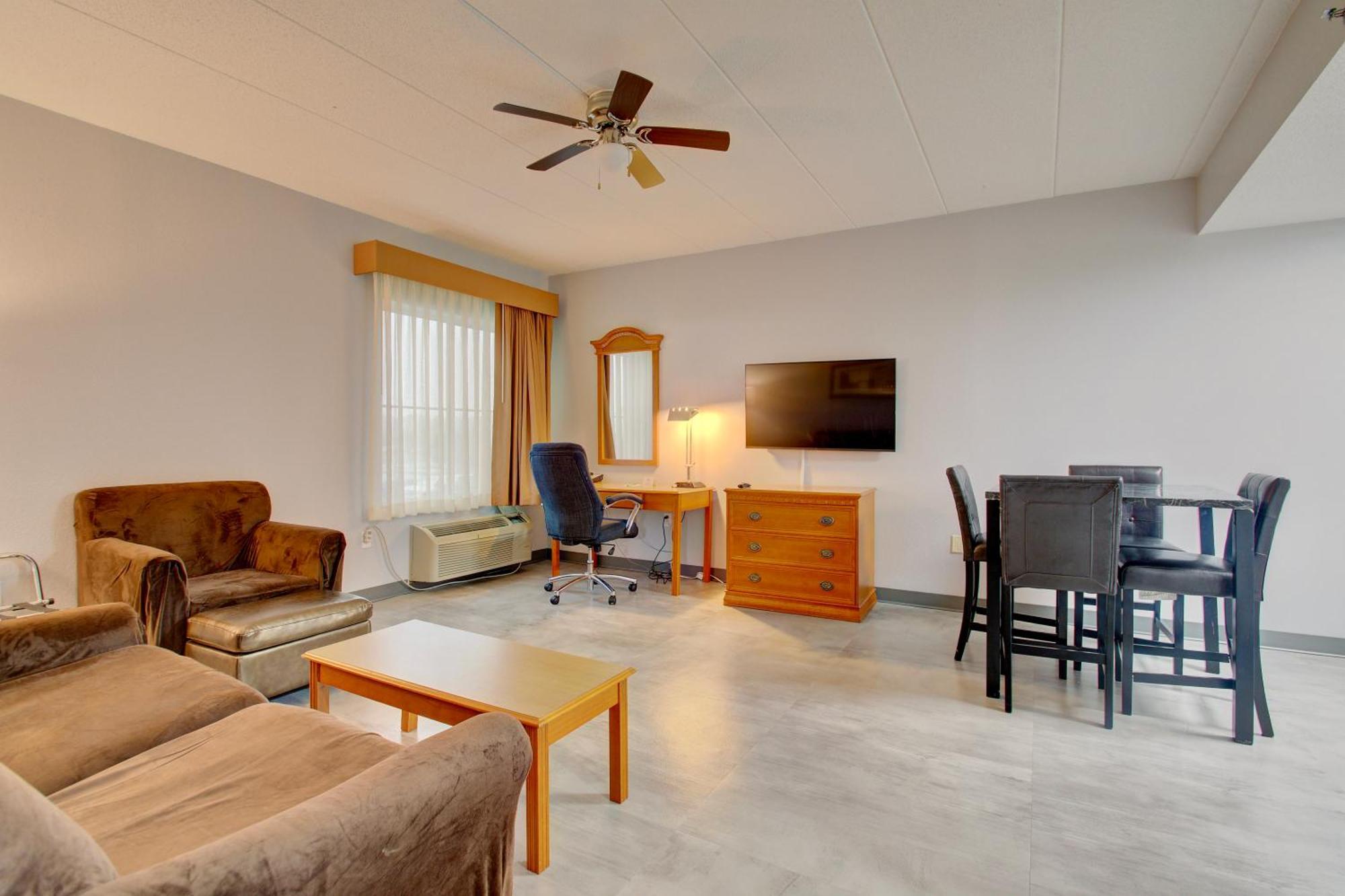 Quality Inn & Suites Cvg Airport Erlanger Exteriör bild