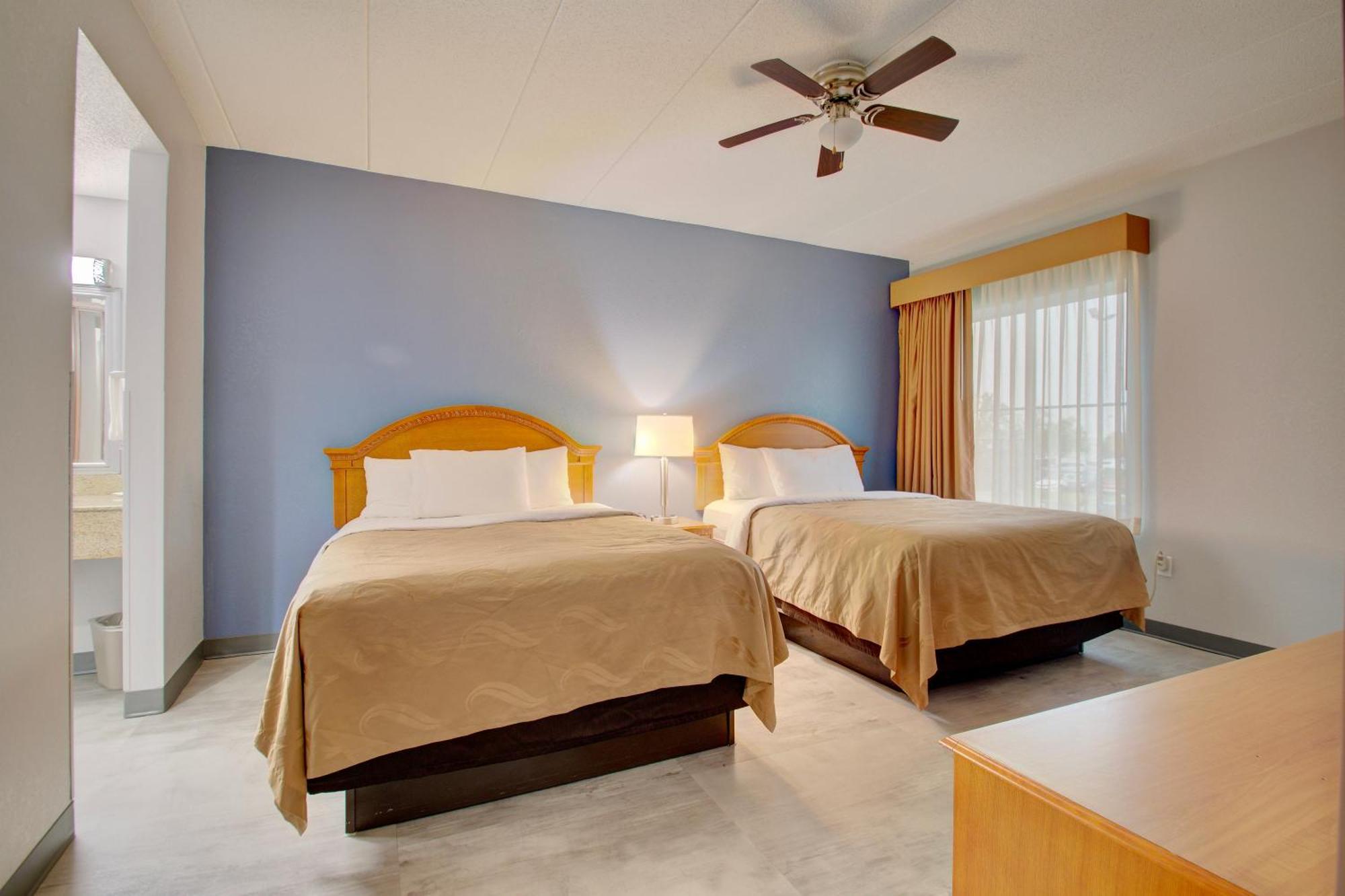 Quality Inn & Suites Cvg Airport Erlanger Exteriör bild