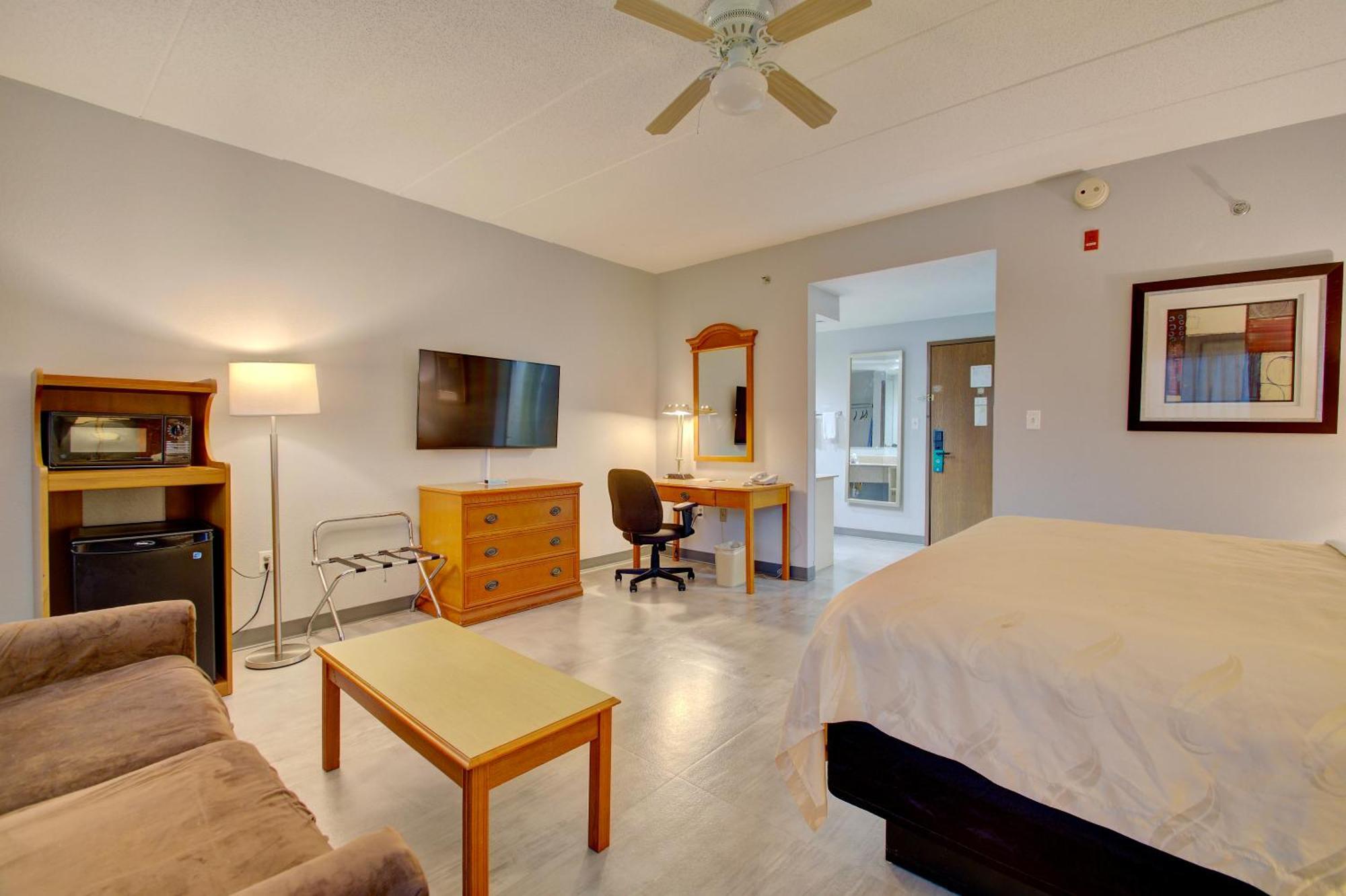 Quality Inn & Suites Cvg Airport Erlanger Exteriör bild