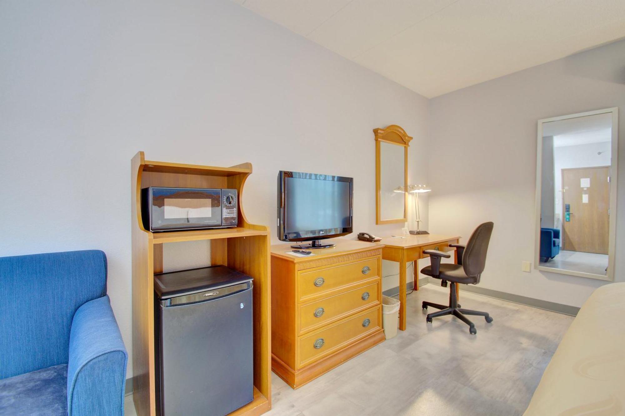 Quality Inn & Suites Cvg Airport Erlanger Exteriör bild