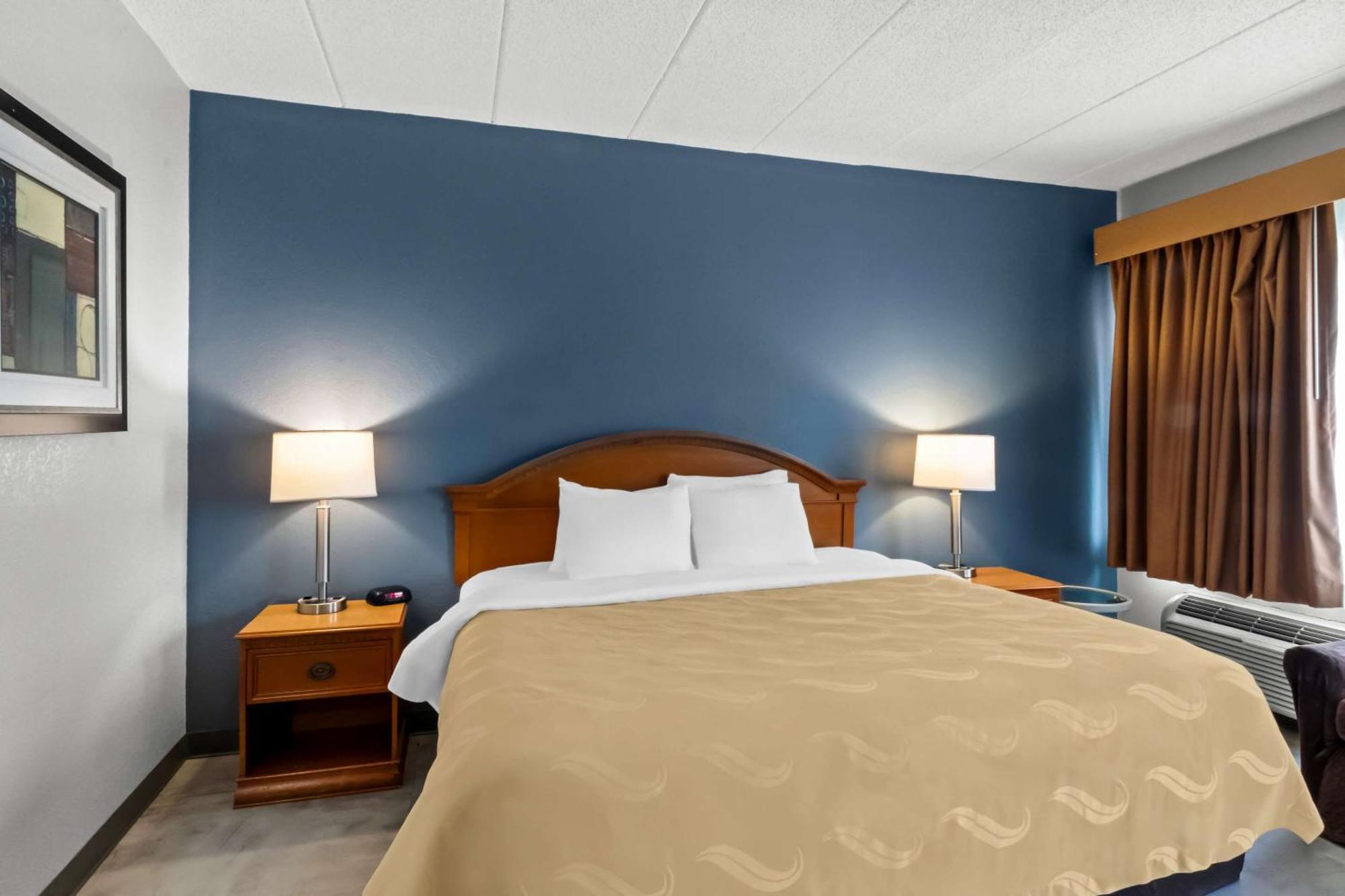 Quality Inn & Suites Cvg Airport Erlanger Exteriör bild